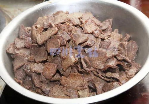 重庆特产传说#313 冬天想吃肉朒朒增加热量？万州牛肉干，嚼起来，