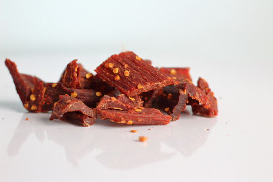 麻辣牛肉干 舌尖上的烈火与温情